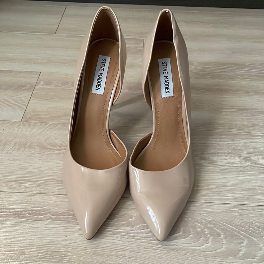 Steve Madden nude stilettos